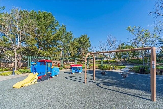 2290 Evans St, Fullerton, CA 92833 - view of community jungle gym