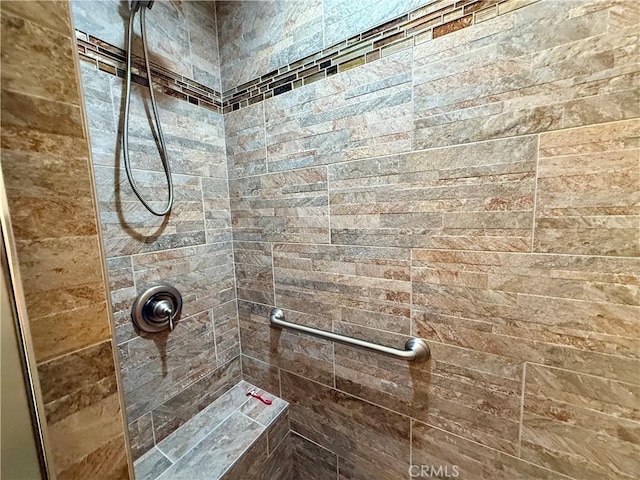 18083 Deodar St, Hesperia, CA 92345 - bathroom with a tile shower