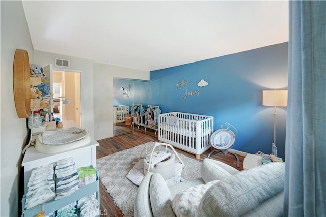 338 E Palmdale Ave Unit 4, Orange, CA 92865 - bedroom featuring wood finished floors and a closet