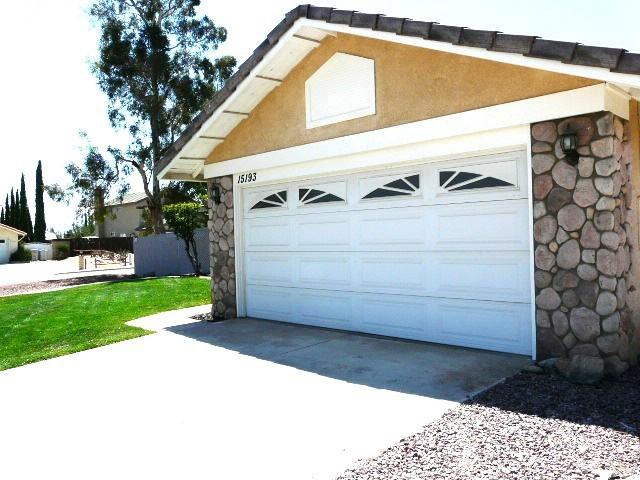 15193 Farmington St, Hesperia, CA 92345 - photo 5