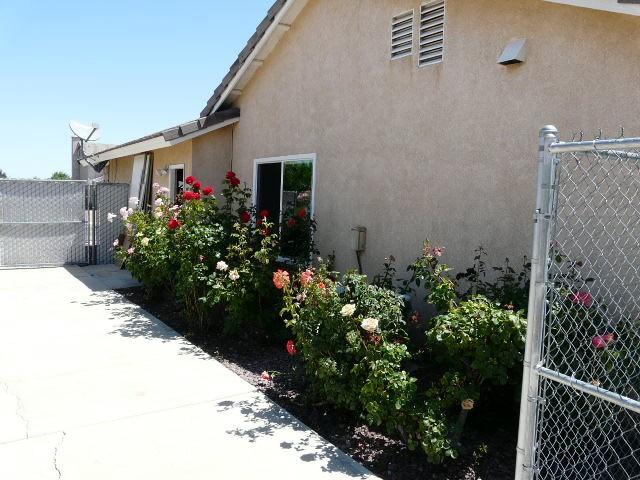 15193 Farmington St, Hesperia, CA 92345 - photo 6