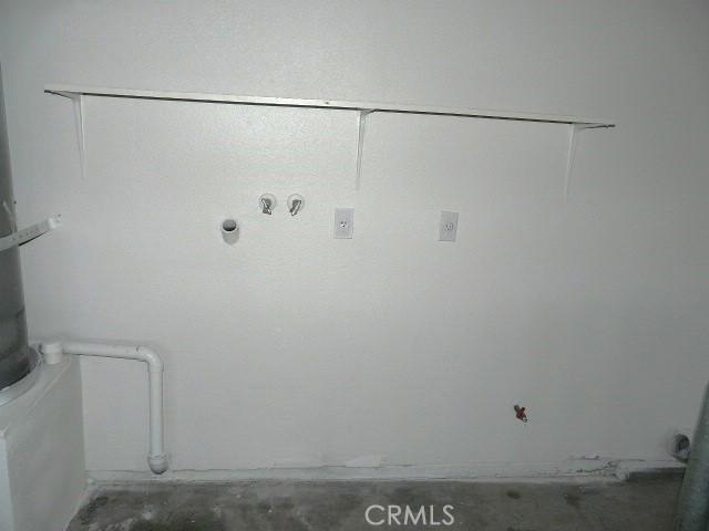 15193 Farmington St, Hesperia, CA 92345 - photo 65