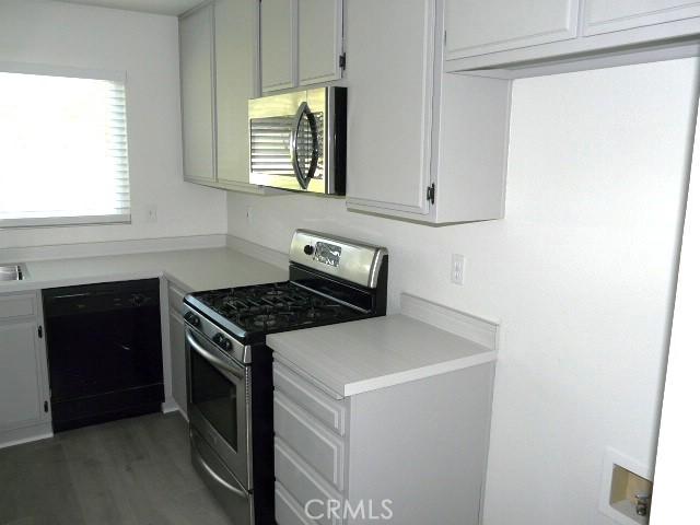 15193 Farmington St, Hesperia, CA 92345 - photo 34