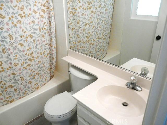 15193 Farmington St, Hesperia, CA 92345 - photo 53