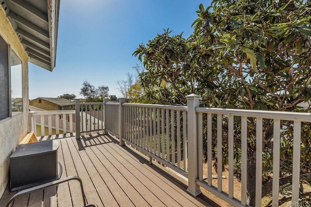 150 Richeth Rd, San Diego, CA 92114 - view of wooden terrace