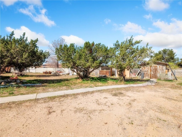 16680 Mission St, Hesperia, CA 92345 - photo 12