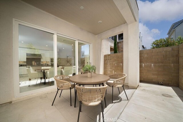 109 Pitch, Irvine, CA 92618 - view of patio / terrace featuring outdoor dining space