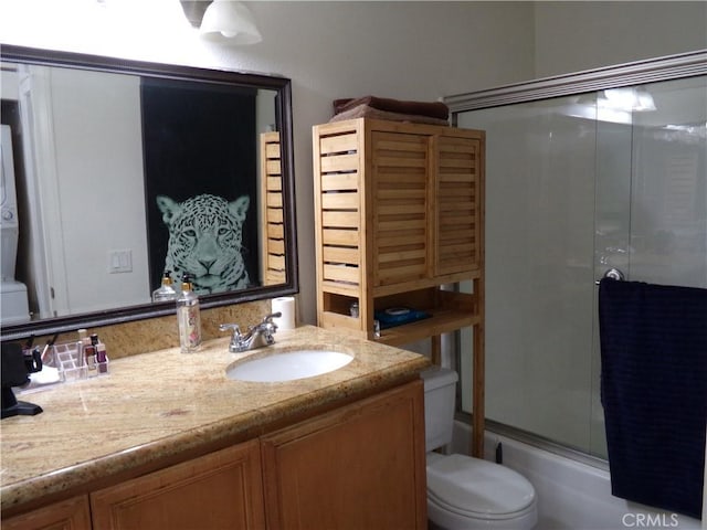 1598 Border Ave Unit H, Corona, CA 92882 - full bath with vanity and combined bath / shower with glass door