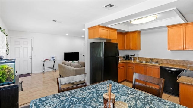 1598 Border Ave Unit H, Corona, CA 92882 - photo 9