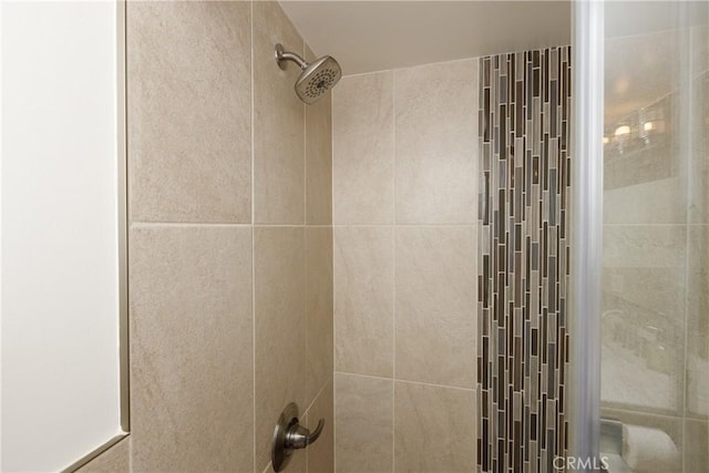 1370 Calgary Dr, Lake Arrowhead, CA 92352 - bathroom view of tiled shower