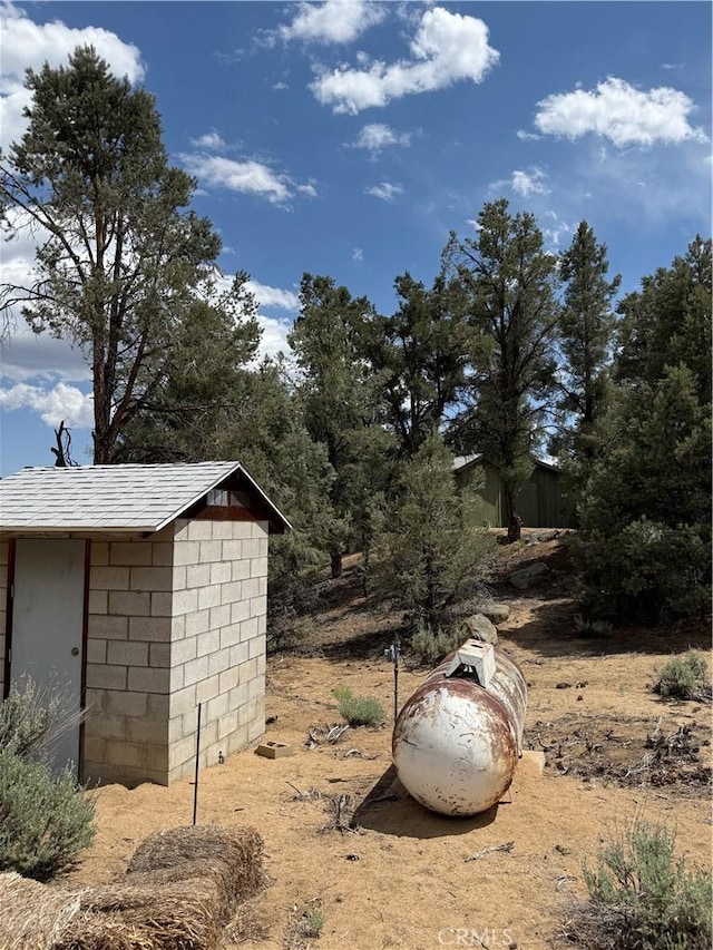 98011 Maine Rd, Kennedy Meadows, CA 93527 - view of yard