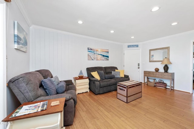 4975 Sandyland Rd Unit 302, Carpinteria, CA 93013 - living area with crown molding, light wood-style flooring, and recessed lighting