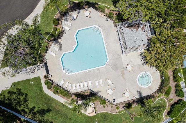 6848 Xana Way, Carlsbad, CA 92009 - aerial view of a pool