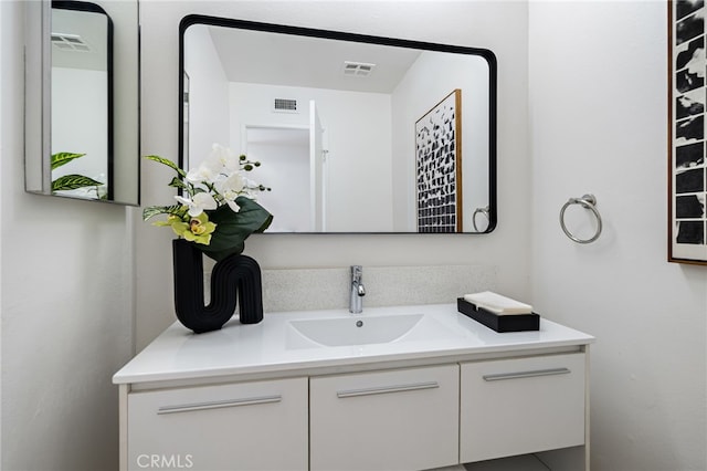 45405 Lupine Ln Unit 16, Palm Desert, CA 92260 - bathroom featuring vanity