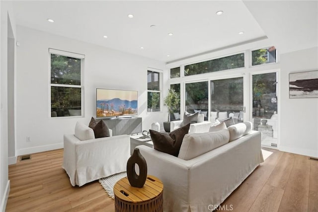 2501 N Poinsettia Ave, Manhattan Beach, CA 90266 - photo 19