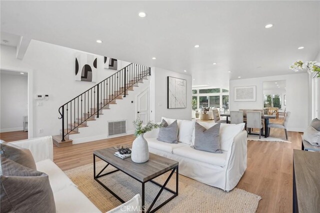 2501 N Poinsettia Ave, Manhattan Beach, CA 90266 - photo 7
