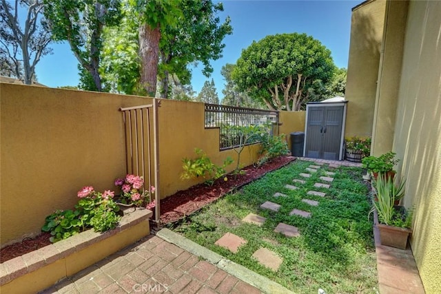 25712 Le Parc Unit 7, Lake Forest, CA 92630 - photo 2