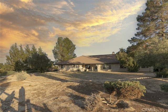 19355 Tomahawk Rd, Apple Valley, CA 92307 - view of front of home