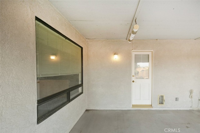 19355 Tomahawk Rd, Apple Valley, CA 92307 - view of unfurnished sunroom