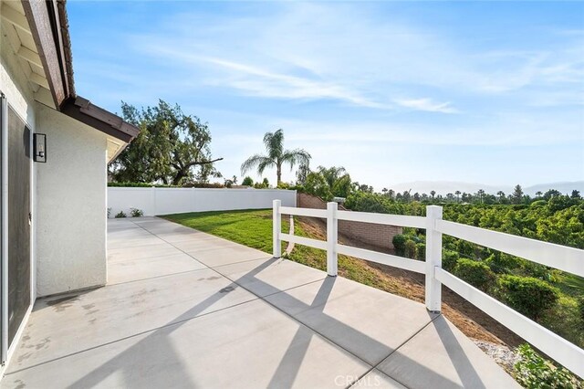1563 Gary Ln, Redlands, CA 92374 - view of patio