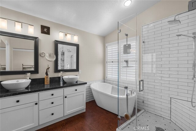 27711 Adonis Ln, Canyon Country, CA 91351 - photo 36