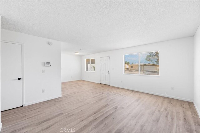 7616 Xavier Ave, California City, CA 93505 - photo 32