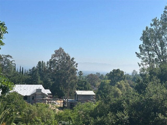 5075 Hood Dr, Woodland Hills, CA 91364