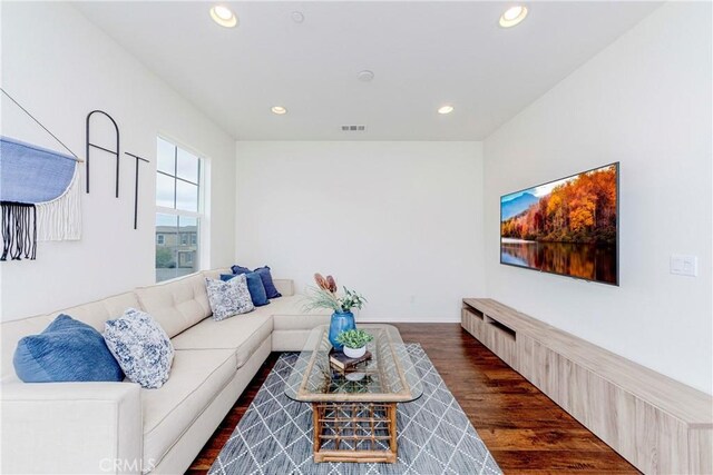 10410 Orchid Way, Santa Fe Springs, CA 90670 - living area with recessed lighting and dark wood-style flooring