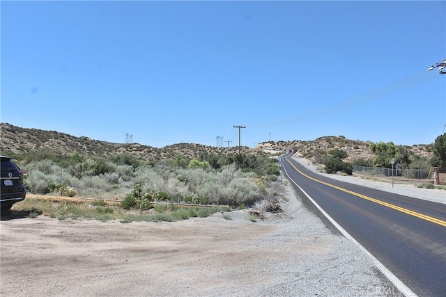 11 Summit Valley Rd, Hesperia, CA 92345 - photo 8