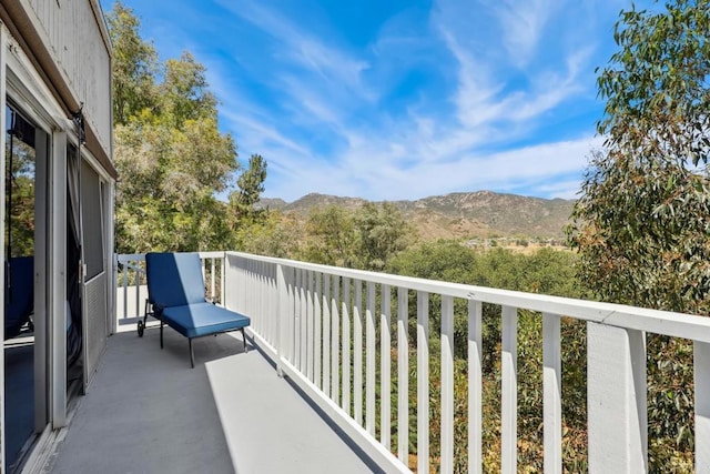 1529 Cloverdale Rd, Escondido, CA 92027 - balcony with a mountain view