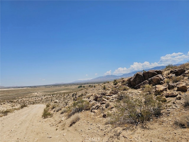 404 Gobar Rd, Lucerne Valley, CA 92356 - photo 1