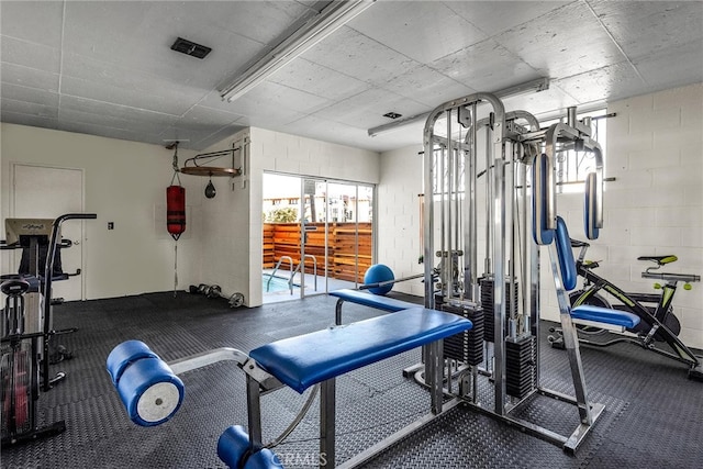 200 S Catalina Ave Unit 403, Redondo Beach, CA 90277 - gym with concrete block wall