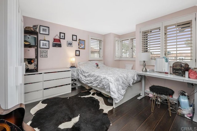 4520 Tarantella Ln, San Diego, CA 92130 - bedroom featuring dark wood-style floors