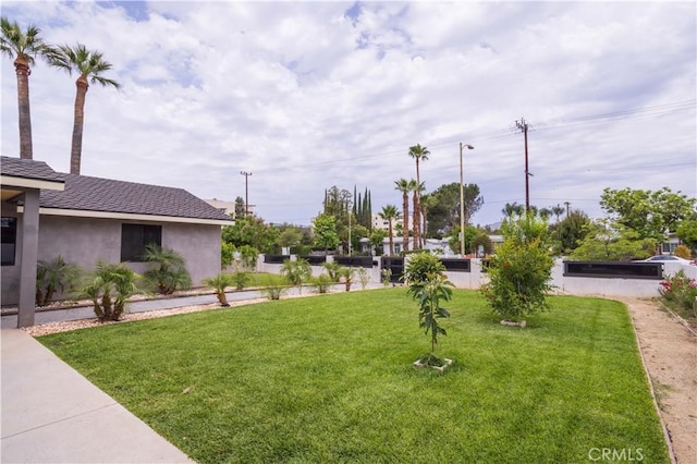 22940 Sherman Way, West Hills, CA 91307 - view of green lawn
