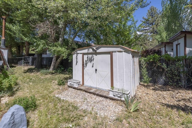 1012 E Fairway Blvd, Big Bear City, CA 92314 - photo 22