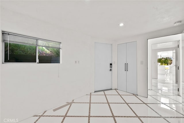 1046 N Hillcrest Rd, Beverly Hills, CA 90210 - view of entryway