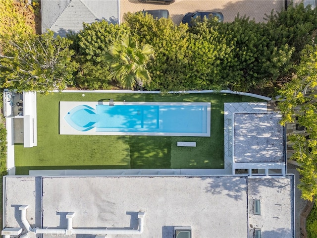 1046 N Hillcrest Rd, Beverly Hills, CA 90210 - bird's eye view of a pool