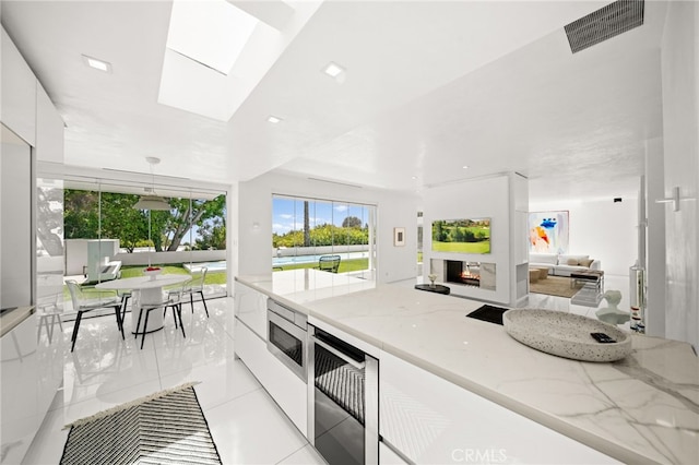 1046 N Hillcrest Rd, Beverly Hills, CA 90210 - photo 24