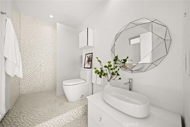 1046 N Hillcrest Rd, Beverly Hills, CA 90210 - photo 44
