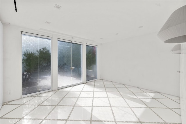 1046 N Hillcrest Rd, Beverly Hills, CA 90210 - photo 46
