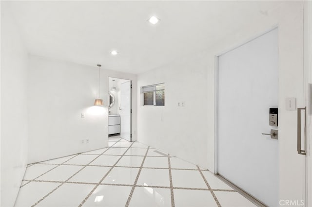1046 N Hillcrest Rd, Beverly Hills, CA 90210 - photo 56