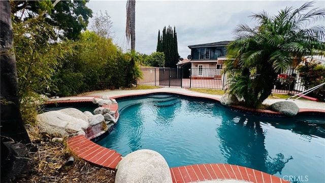 4127 W 130th St, Hawthorne, CA 90250 - view of swimming pool