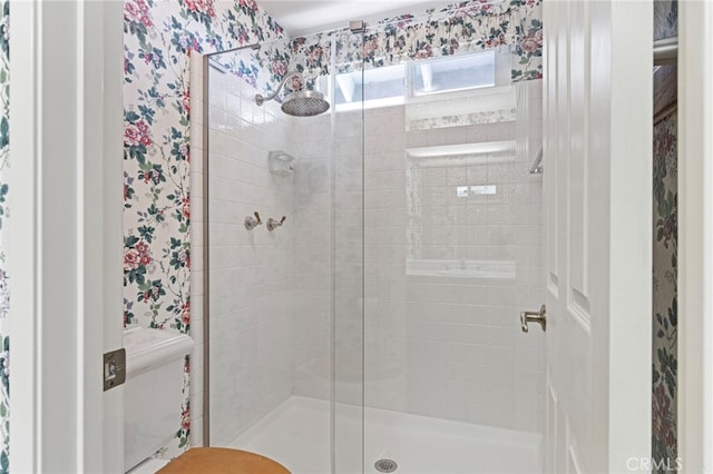 9 Edgestone, Irvine, CA 92606 - full bath featuring a shower stall, wallpapered walls, and toilet