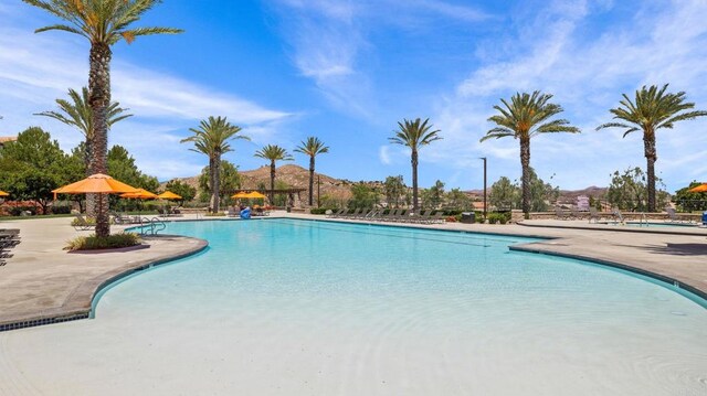 24008 Kestrel Ct, Lake Elsinore, CA 92532 - photo 36