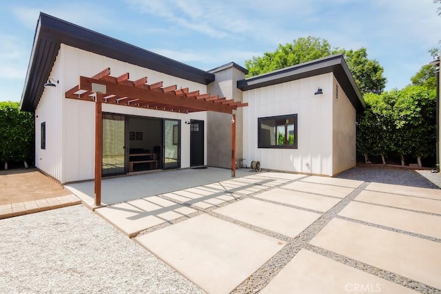 1923119229 Cantara St, Reseda, CA 91335 - rear view of property with a pergola and a patio area