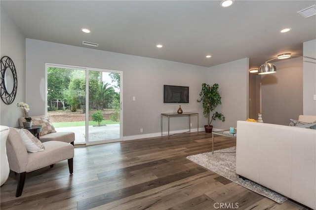 1923119229 Cantara St, Reseda, CA 91335 - living room featuring wood finished floors, recessed lighting, and baseboards