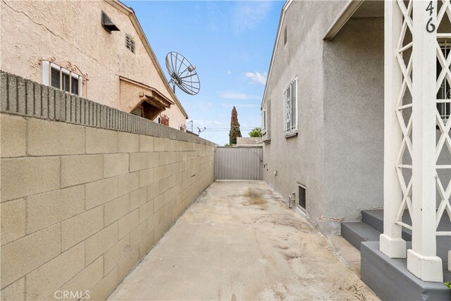 9646 La Salle Ave, Los Angeles, CA 90047 - photo 6