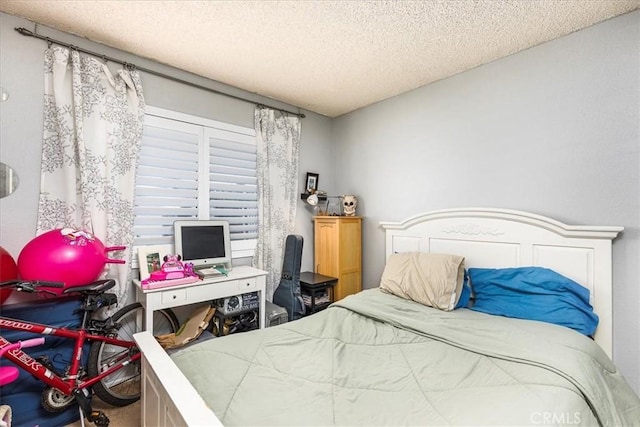 162 Peppertree Way, San Jacinto, CA 92583 - bedroom with a textured ceiling and carpet flooring