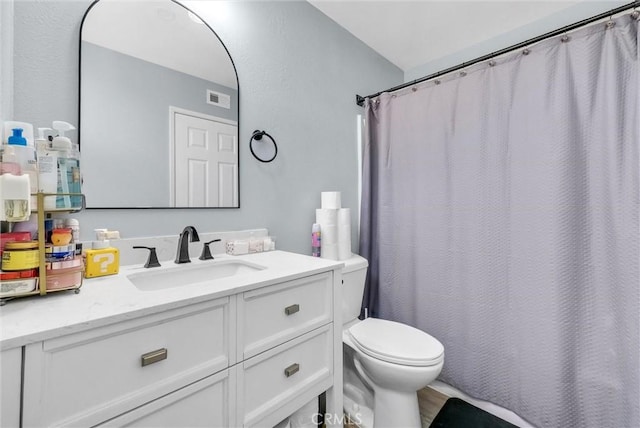 1264 N Mulberry Ave, Rialto, CA 92376 - bathroom featuring vanity and a shower with shower curtain