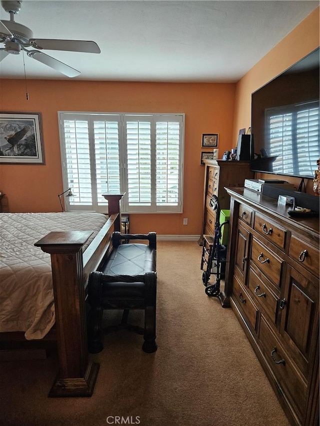 2620 2nd Ave Unit 5B, San Diego, CA 92103 - bedroom with light carpet and ceiling fan